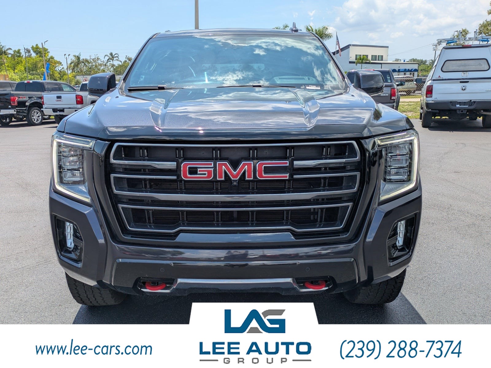 2023 GMC Yukon AT4 - Photo 7