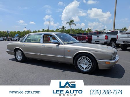 1996 Jaguar XJ Series Sedan Vanden Plas