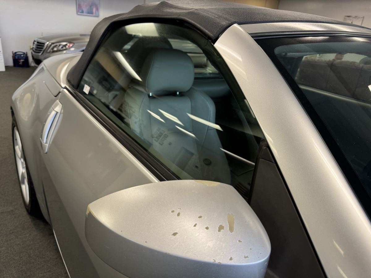 2005 Nissan 350Z Touring photo 10