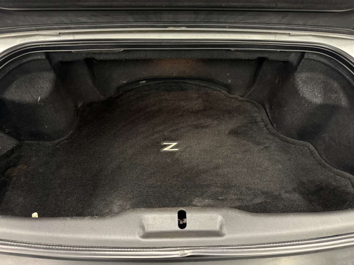 2005 Nissan 350Z Touring photo 20