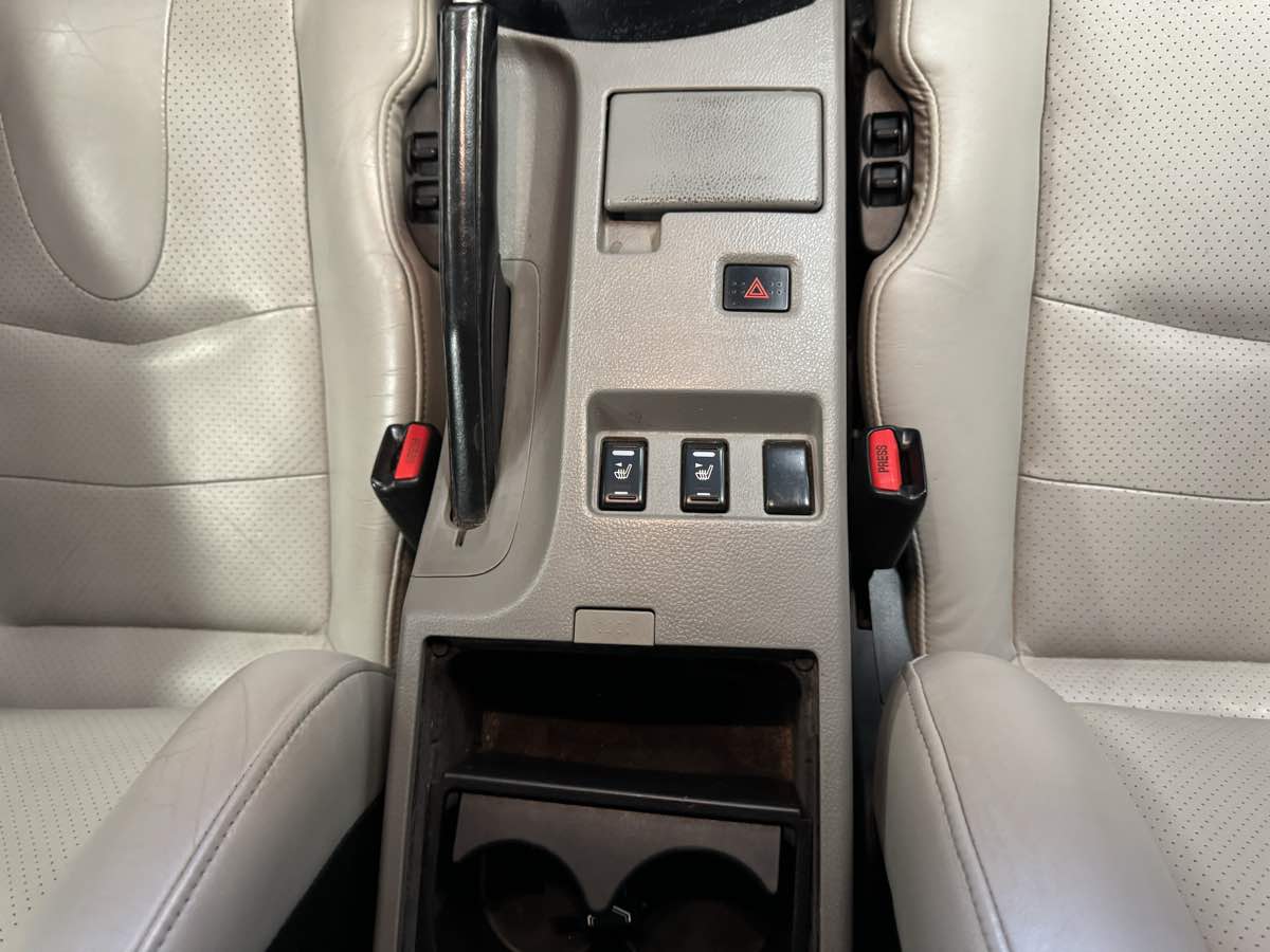 2005 Nissan 350Z Touring photo 45