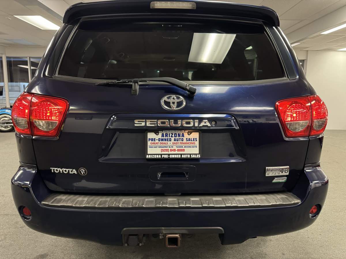 2010 Toyota Sequoia SR5 photo 17