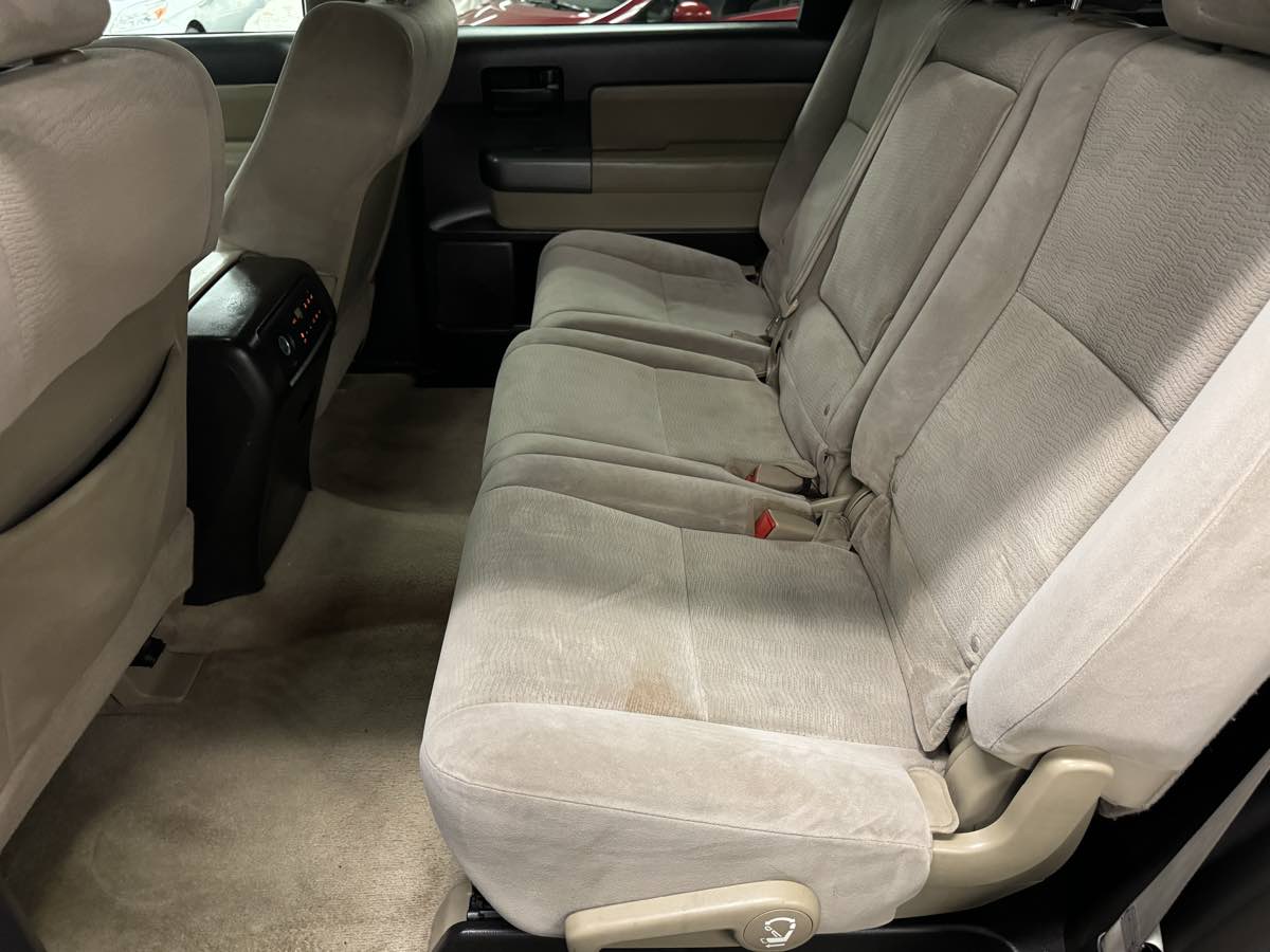 2010 Toyota Sequoia SR5 photo 50