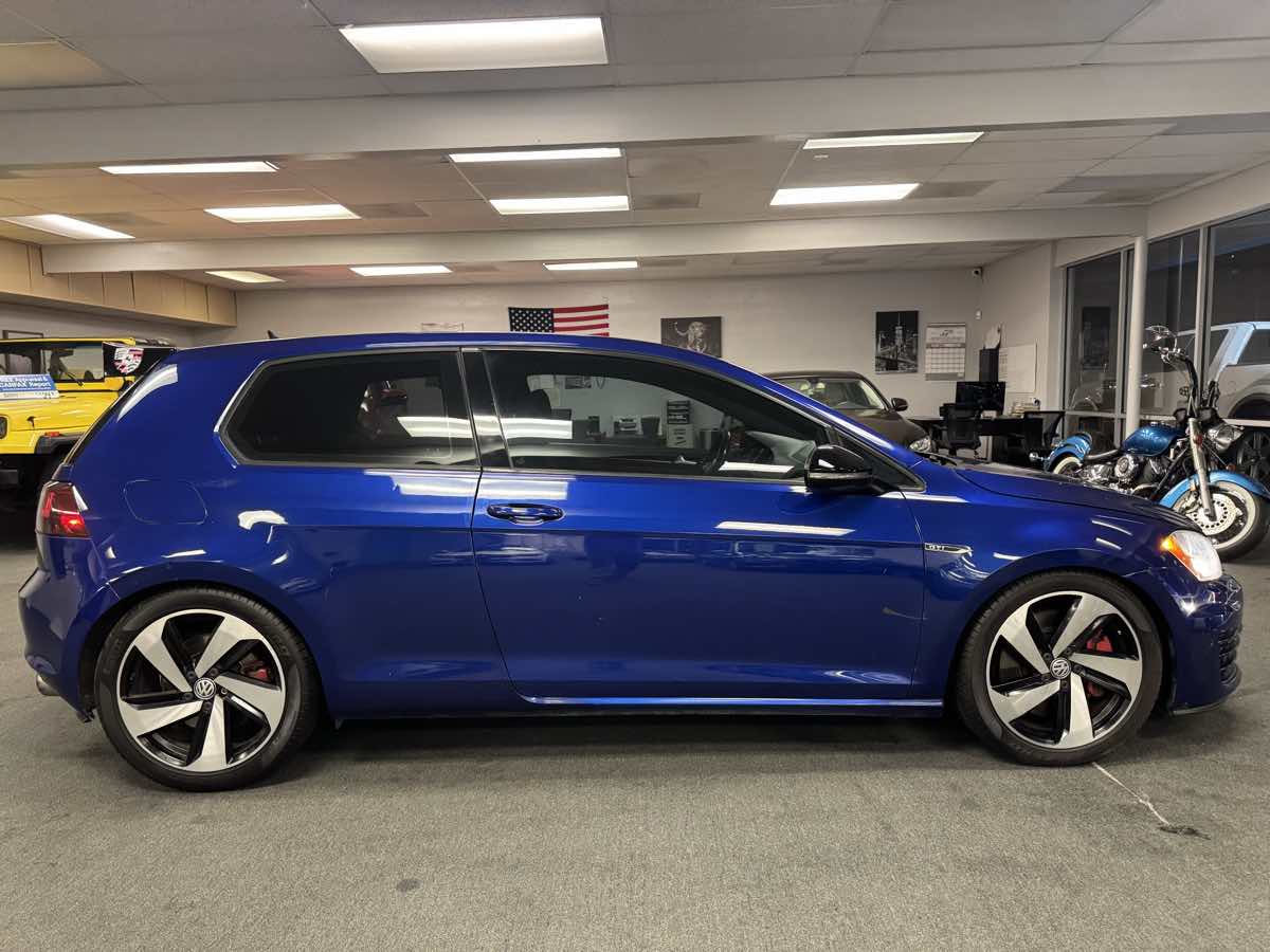 2016 Volkswagen Golf GTI S Performance photo 12