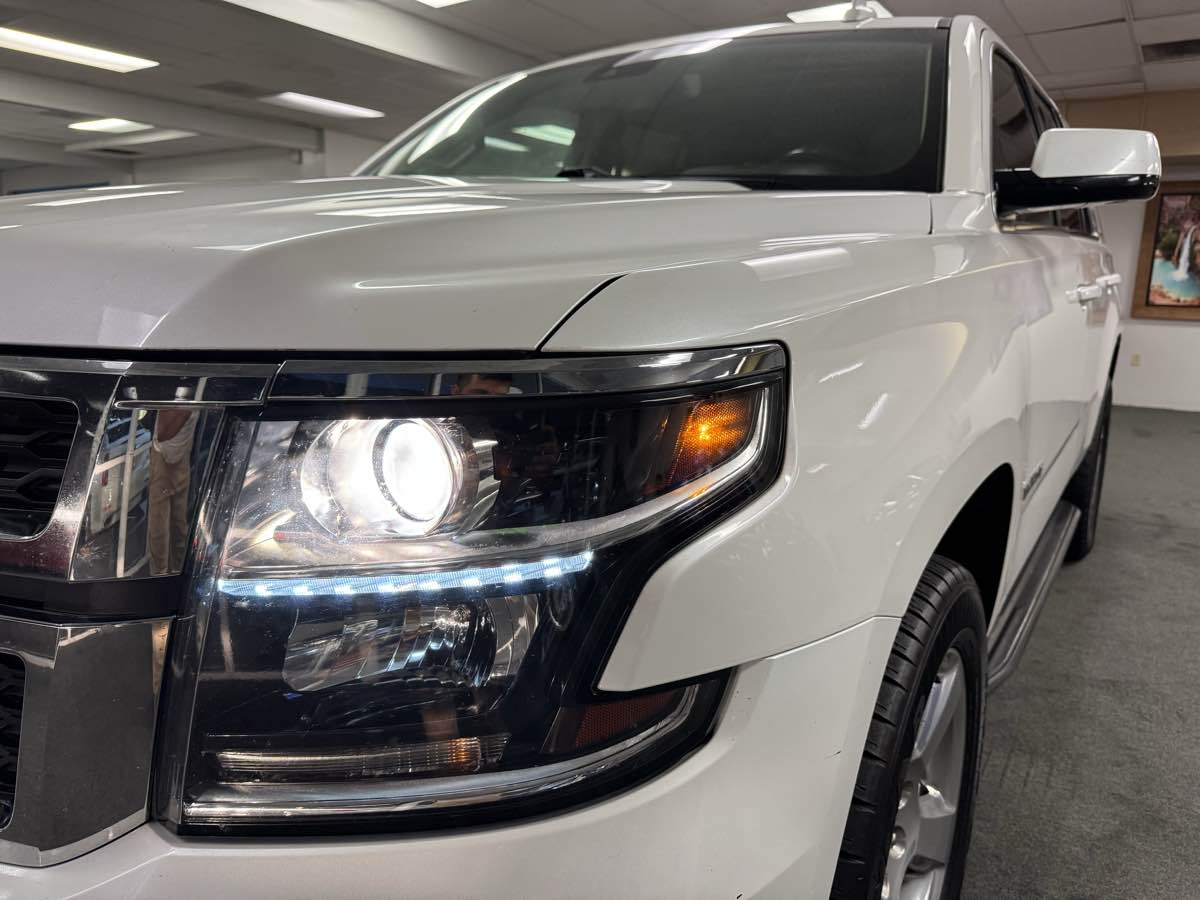 2020 Chevrolet Tahoe LT photo 4