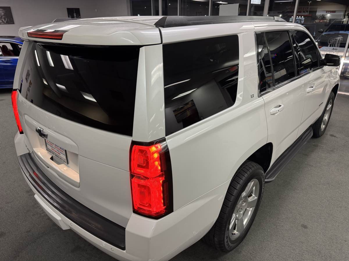 2020 Chevrolet Tahoe LT photo 16