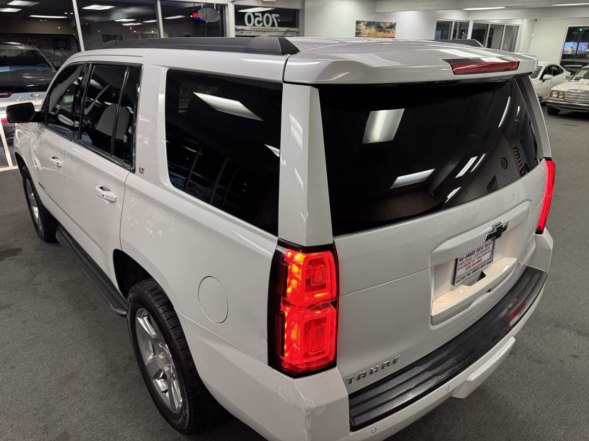 2020 Chevrolet Tahoe LT photo 26