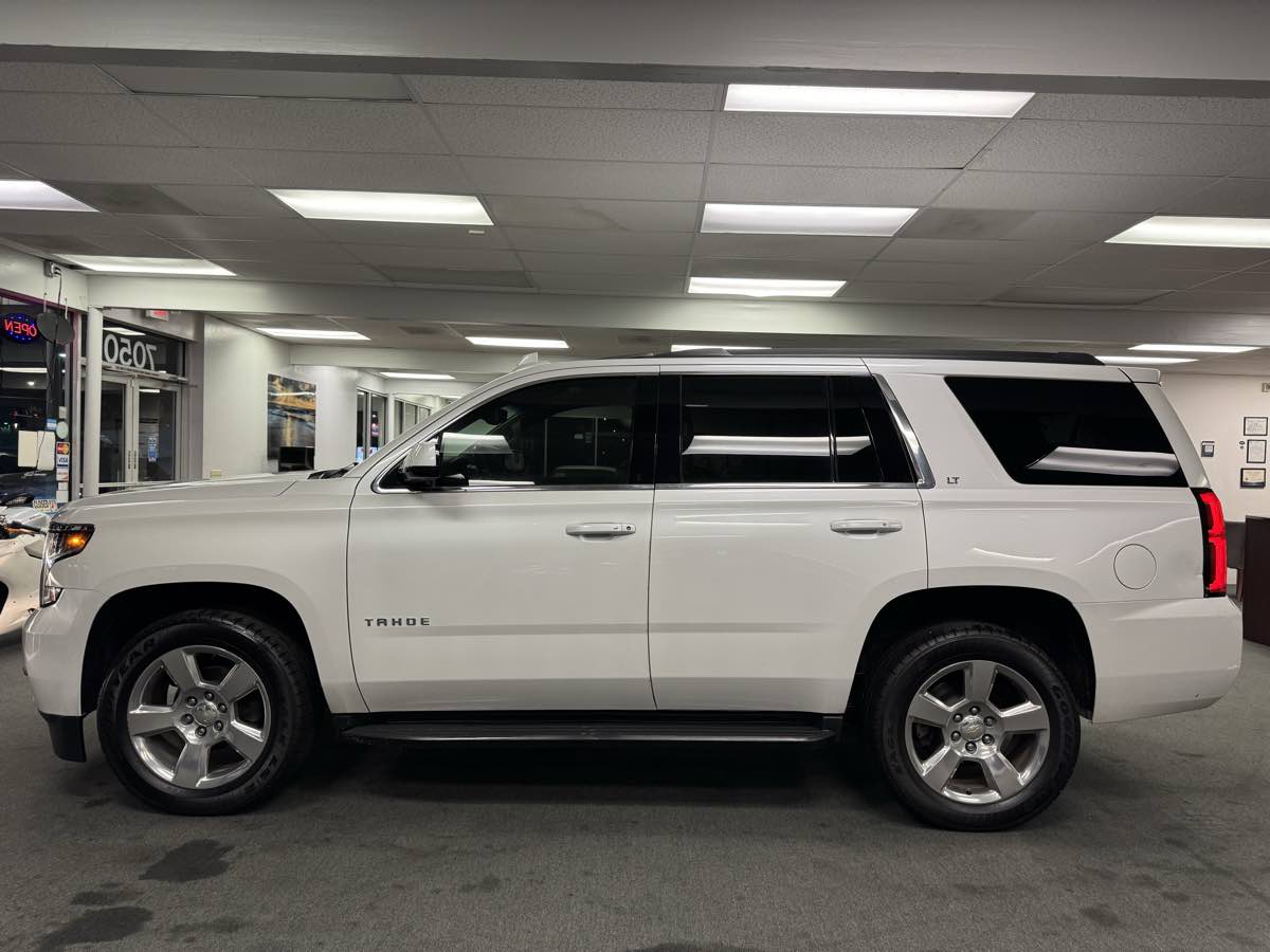 2020 Chevrolet Tahoe LT photo 29