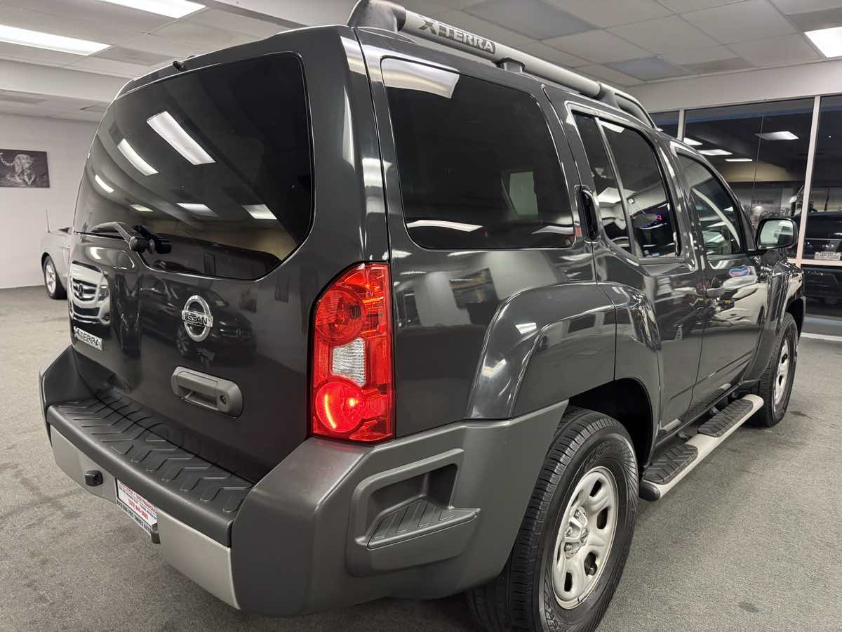 2012 Nissan Xterra X photo 12