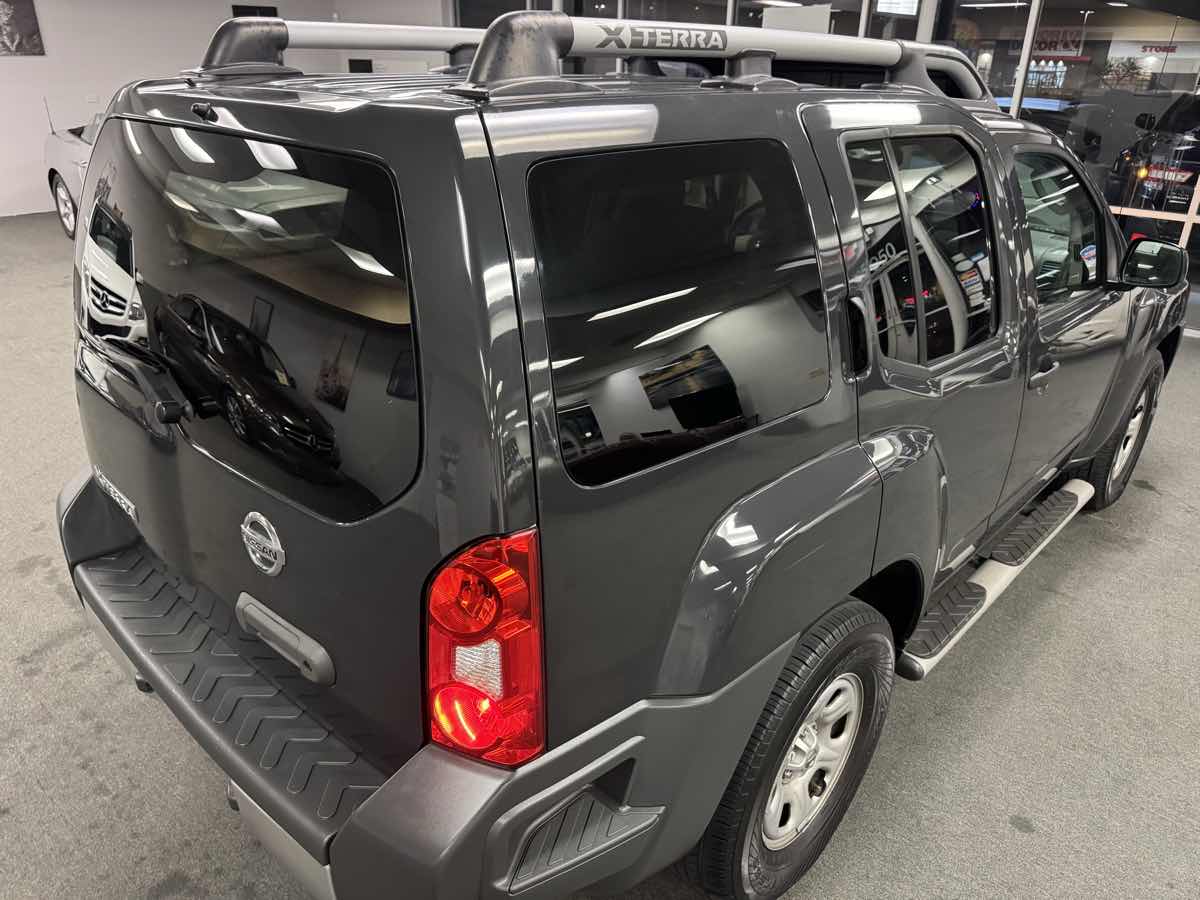 2012 Nissan Xterra X photo 13