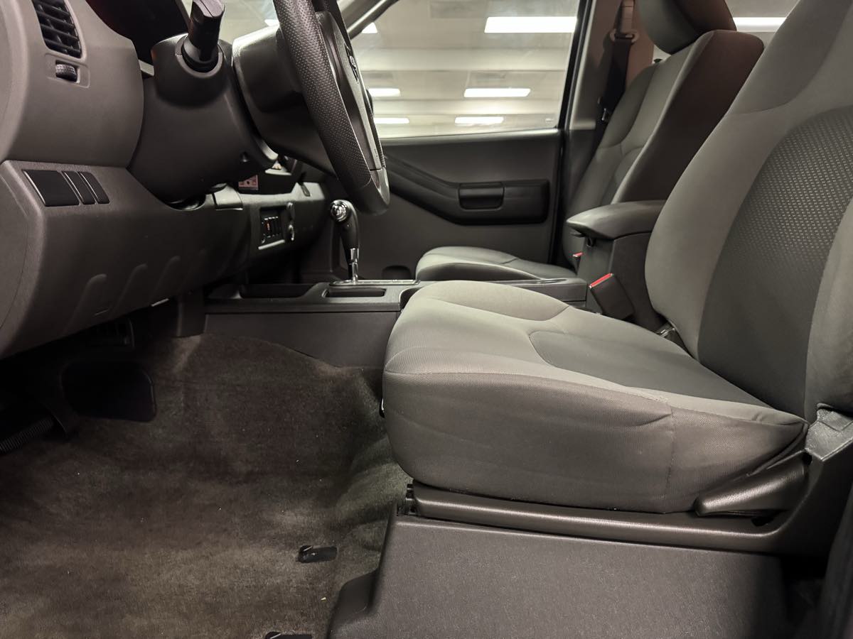 2012 Nissan Xterra X photo 31
