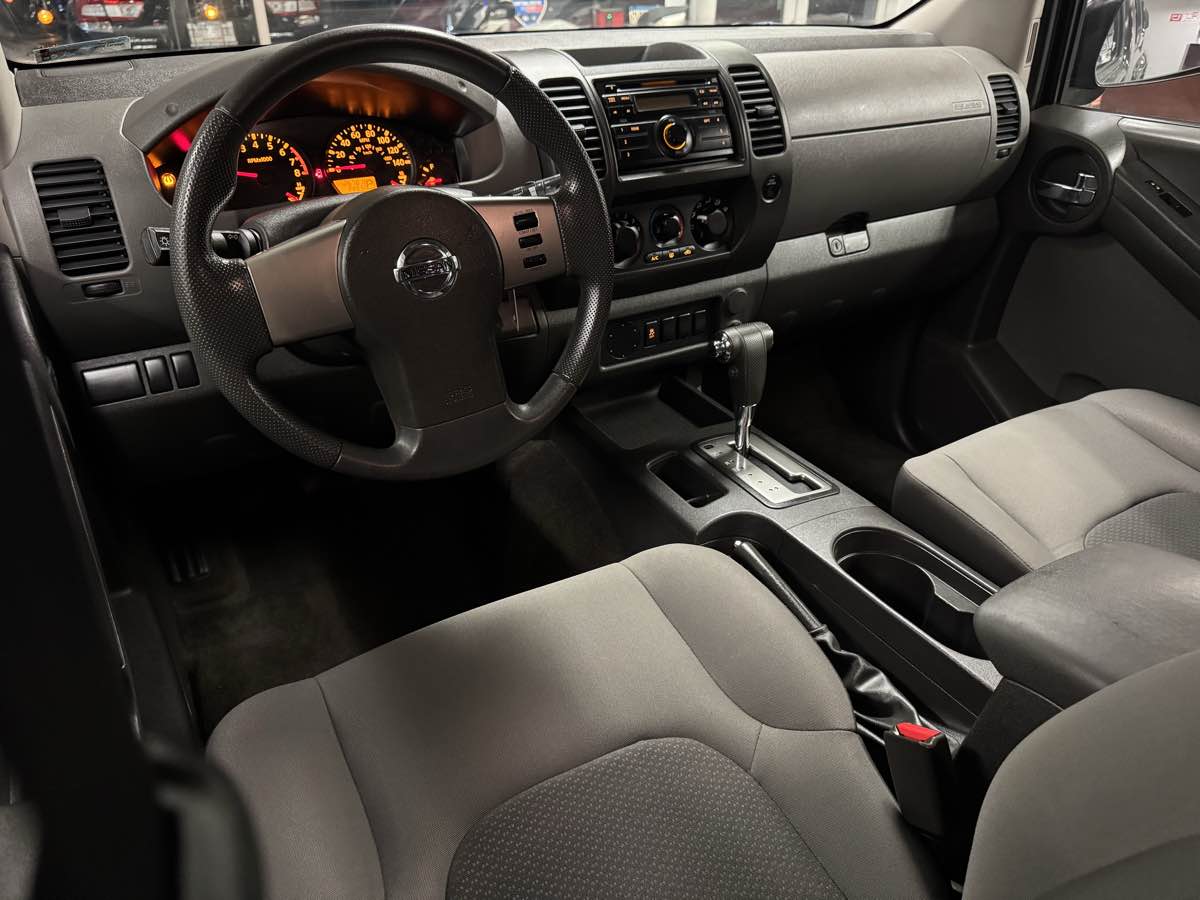 2012 Nissan Xterra X photo 33