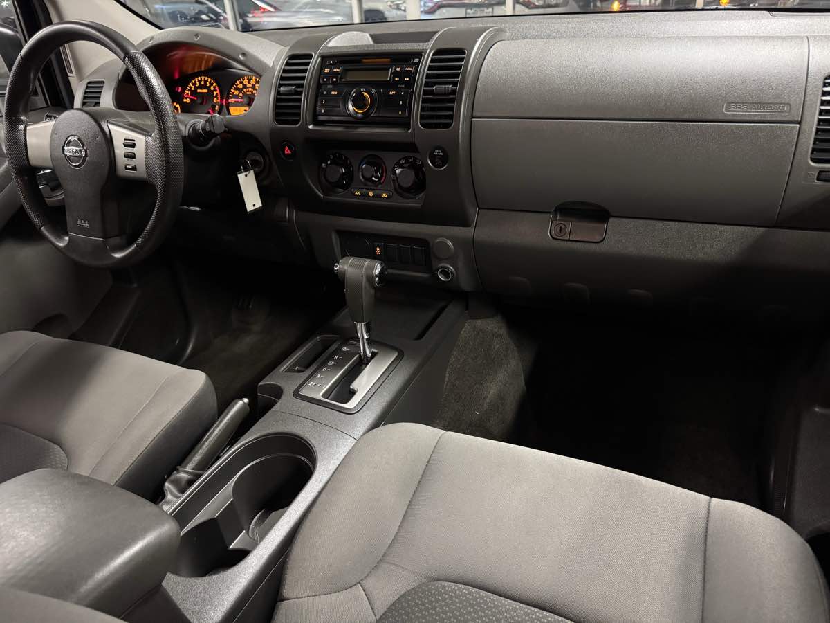 2012 Nissan Xterra X photo 40