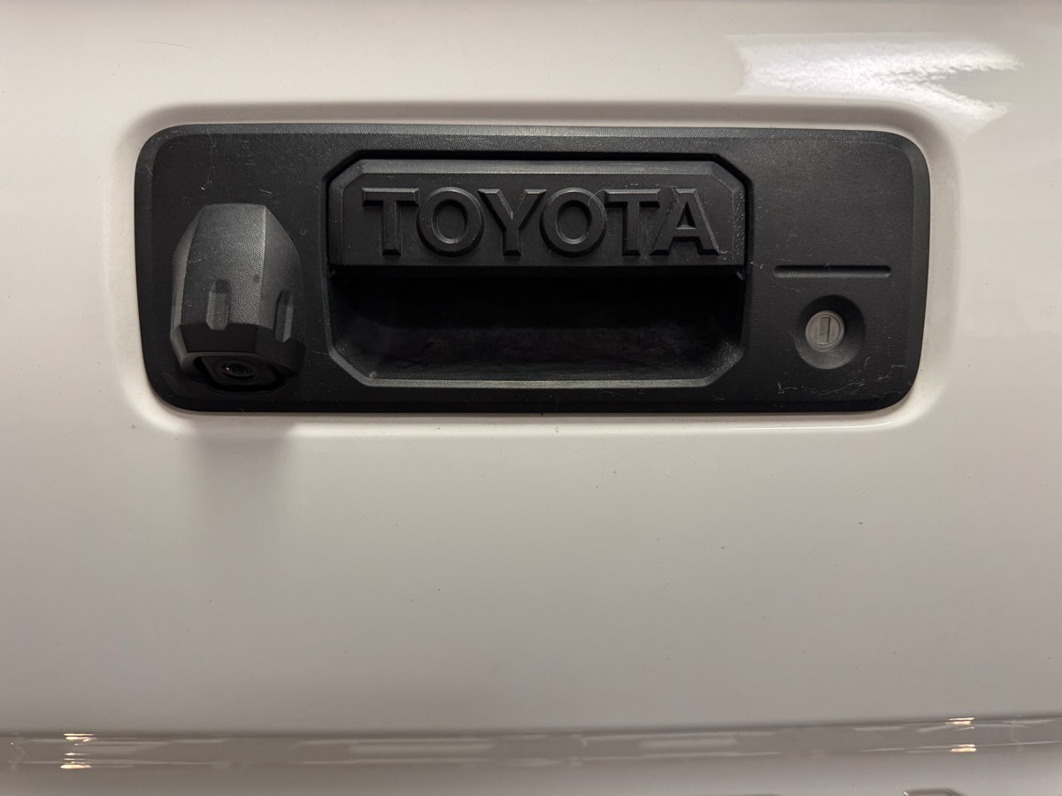 2018 Toyota Tacoma SR photo 19