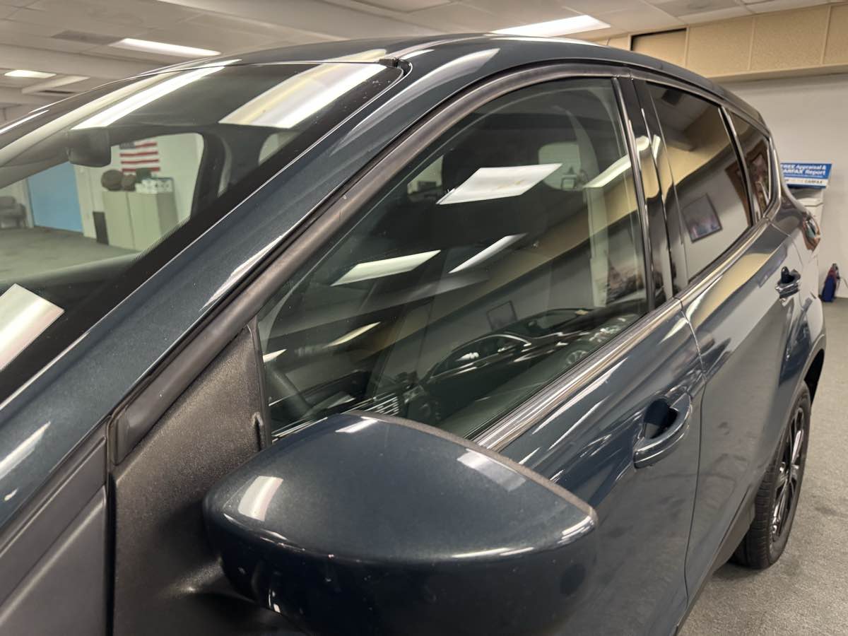 2019 Ford Escape SE photo 4