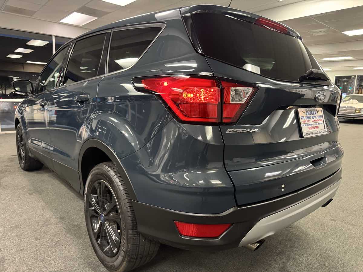 2019 Ford Escape SE photo 21