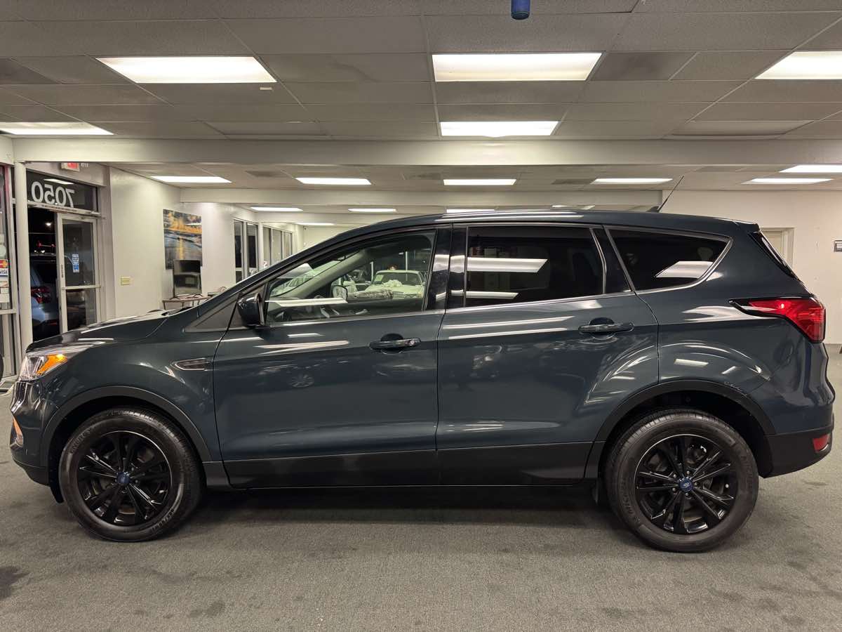 2019 Ford Escape SE photo 25