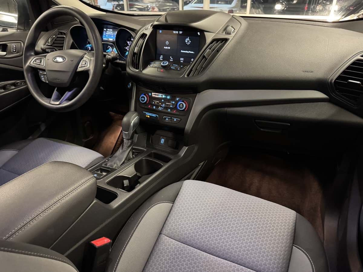 2019 Ford Escape SE photo 41