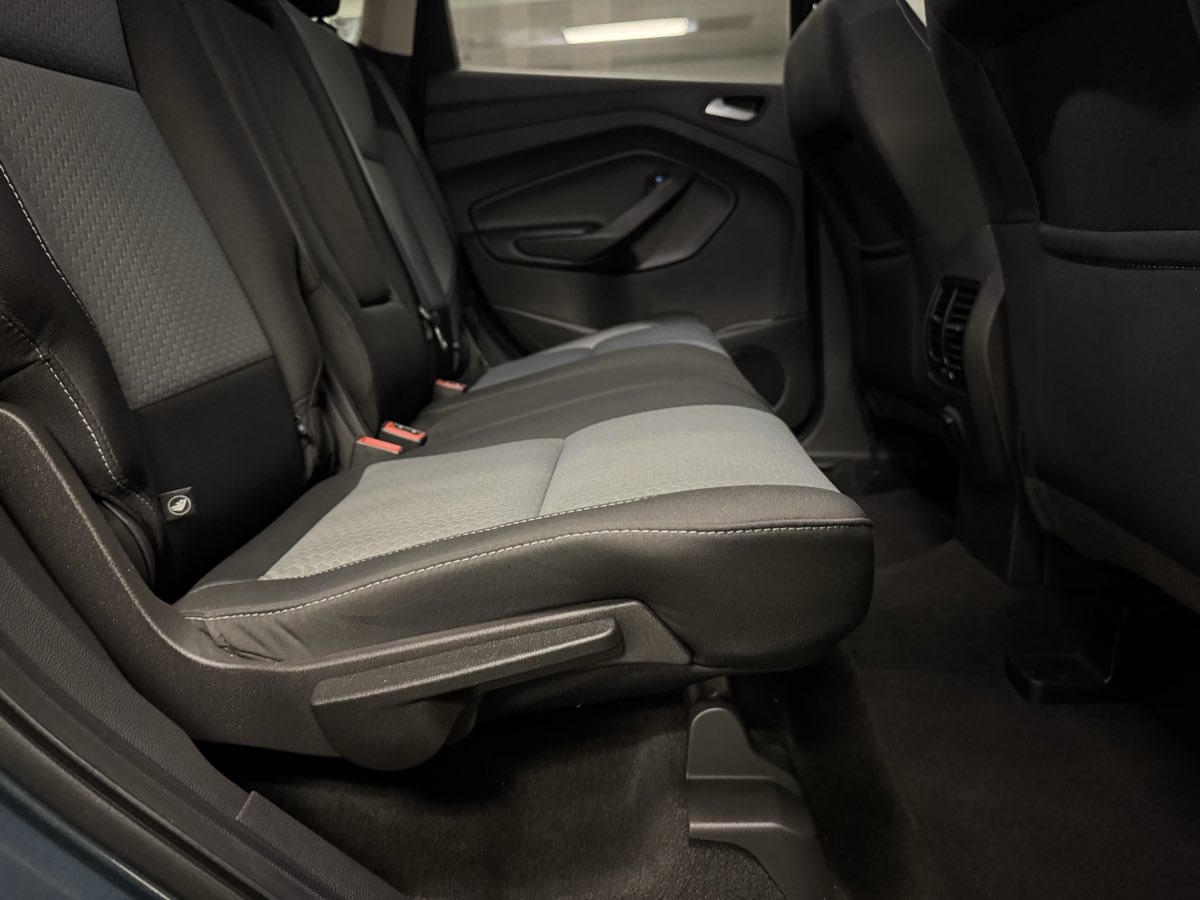 2019 Ford Escape SE photo 47