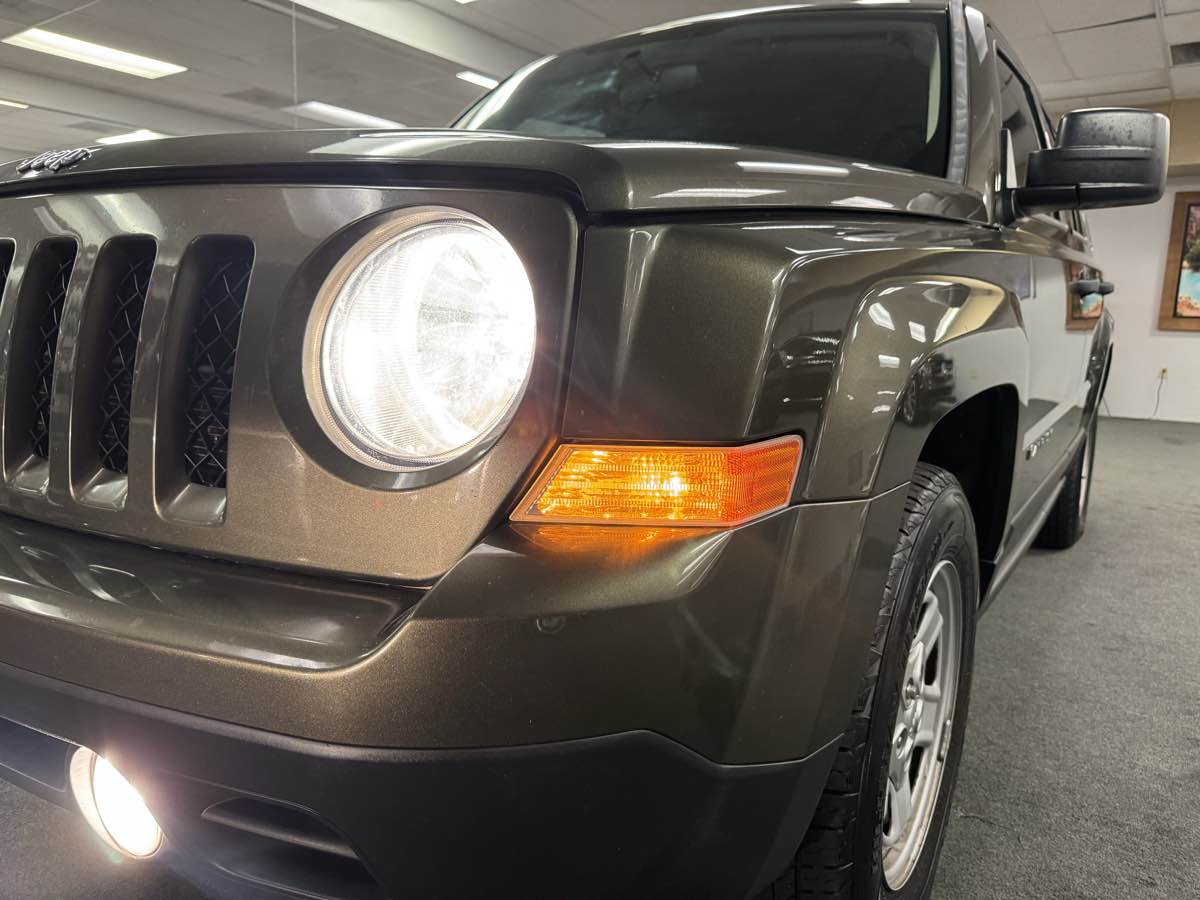 2015 Jeep Patriot Sport photo 4