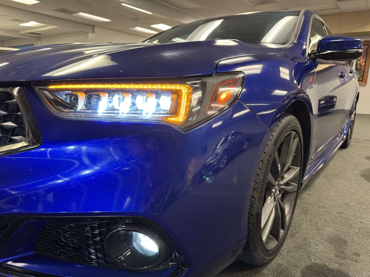 2019 Acura TLX 3.5L A-Spec photo 4