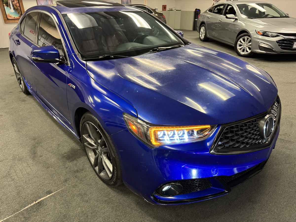 2019 Acura TLX 3.5L A-Spec photo 10