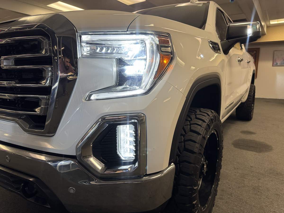 2020 Gmc Sierra 1500 SLT photo 3