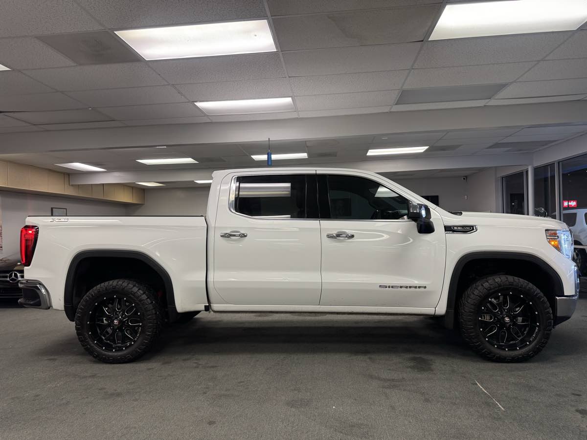 2020 Gmc Sierra 1500 SLT photo 12