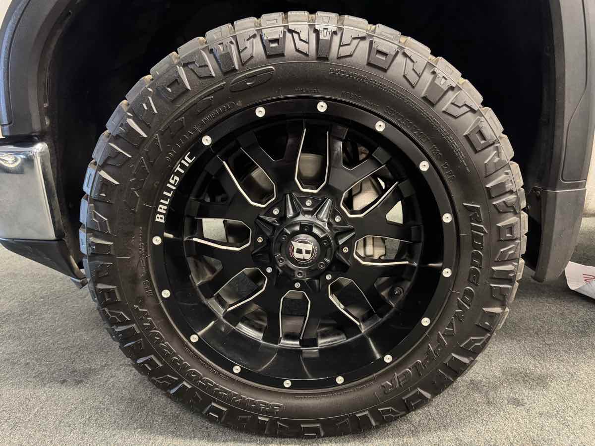2020 Gmc Sierra 1500 SLT photo 65