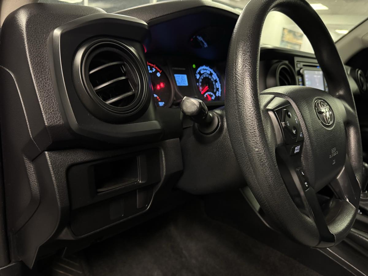2017 Toyota Tacoma SR photo 29