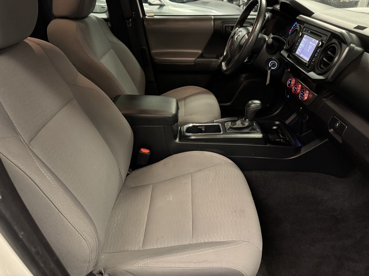 2017 Toyota Tacoma SR photo 45