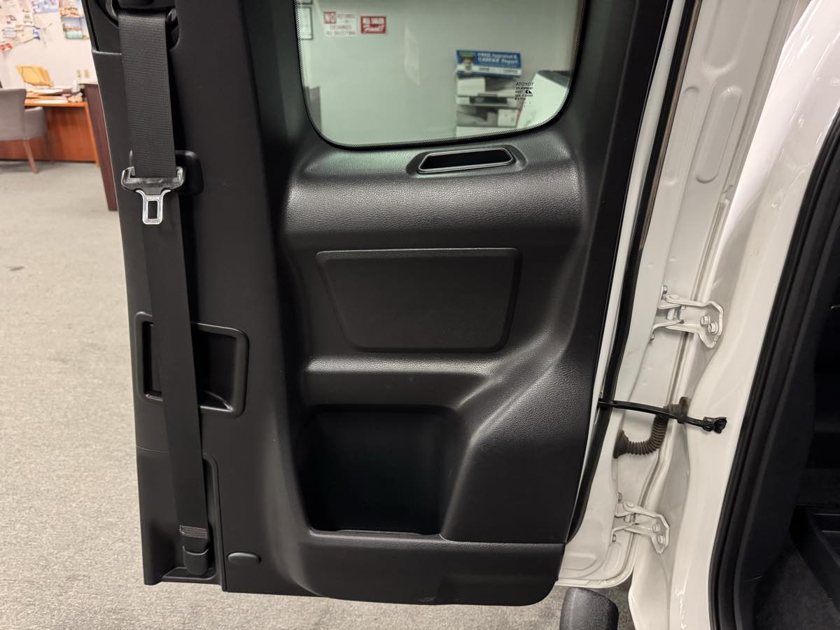 2017 Toyota Tacoma SR photo 46