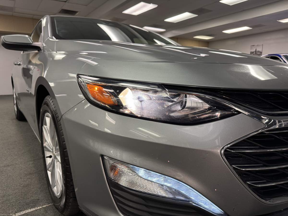 2023 Chevrolet Malibu 1LT photo 11