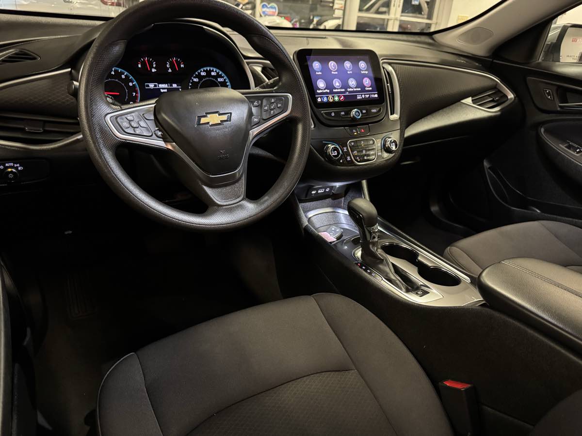 2023 Chevrolet Malibu 1LT photo 33