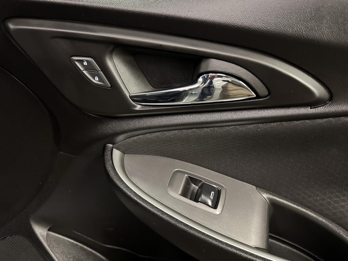 2023 Chevrolet Malibu 1LT photo 42