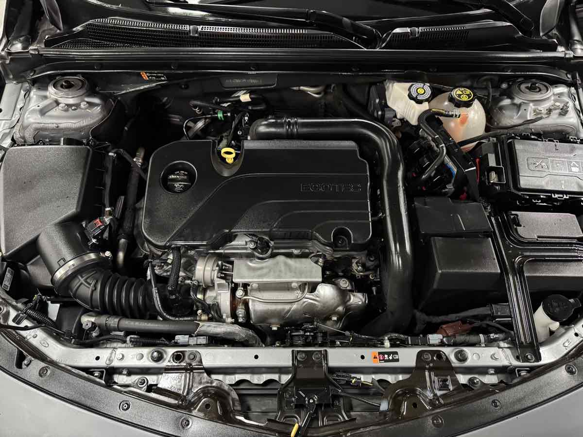 2023 Chevrolet Malibu 1LT photo 55