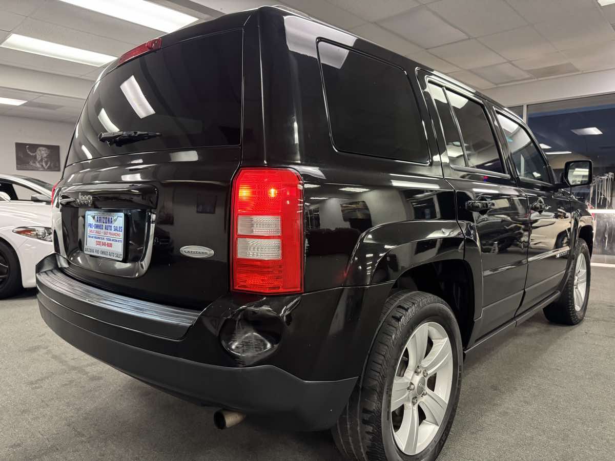 2016 Jeep Patriot Latitude photo 13