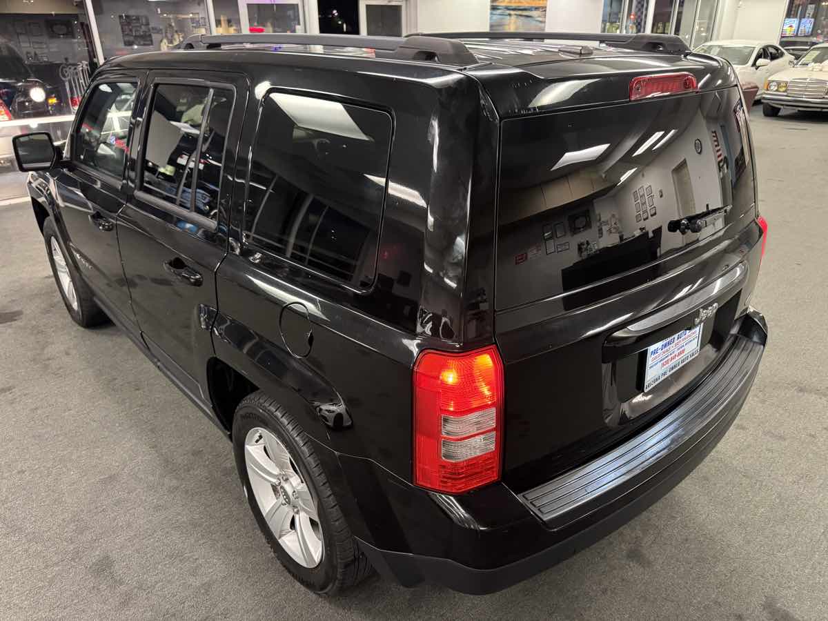 2016 Jeep Patriot Latitude photo 21