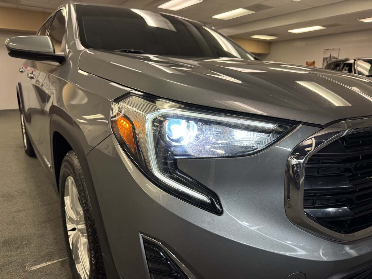 2020 Gmc Terrain SLE photo 10