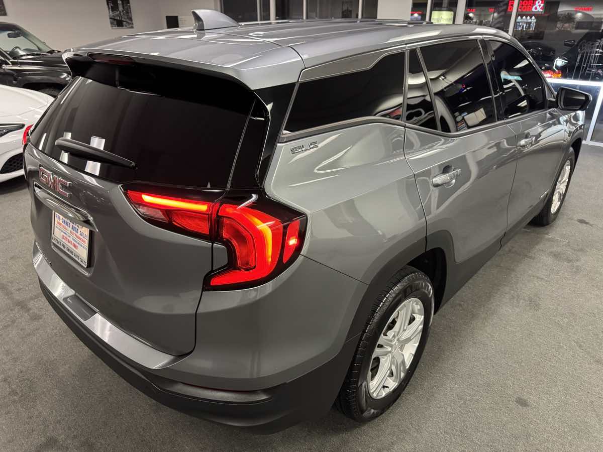 2020 Gmc Terrain SLE photo 15