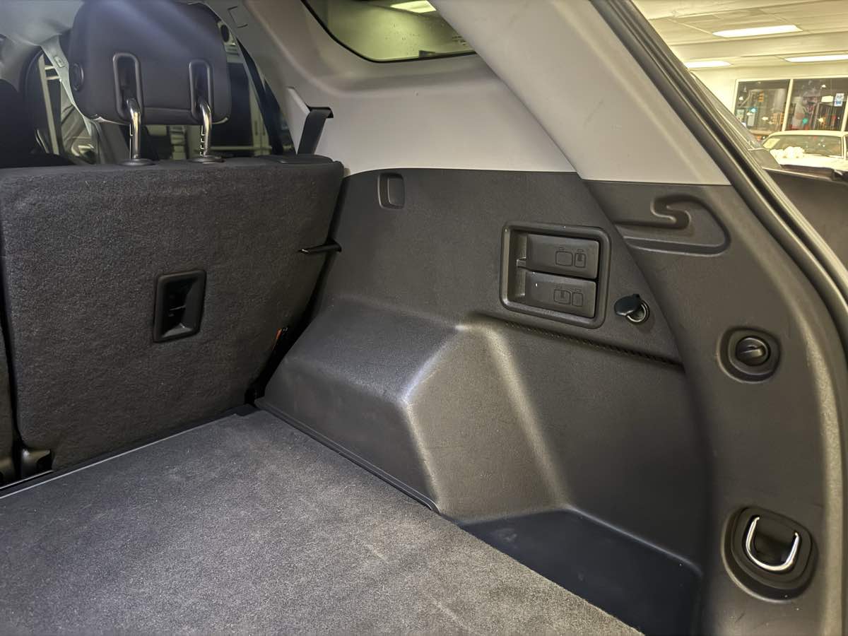 2020 Gmc Terrain SLE photo 23