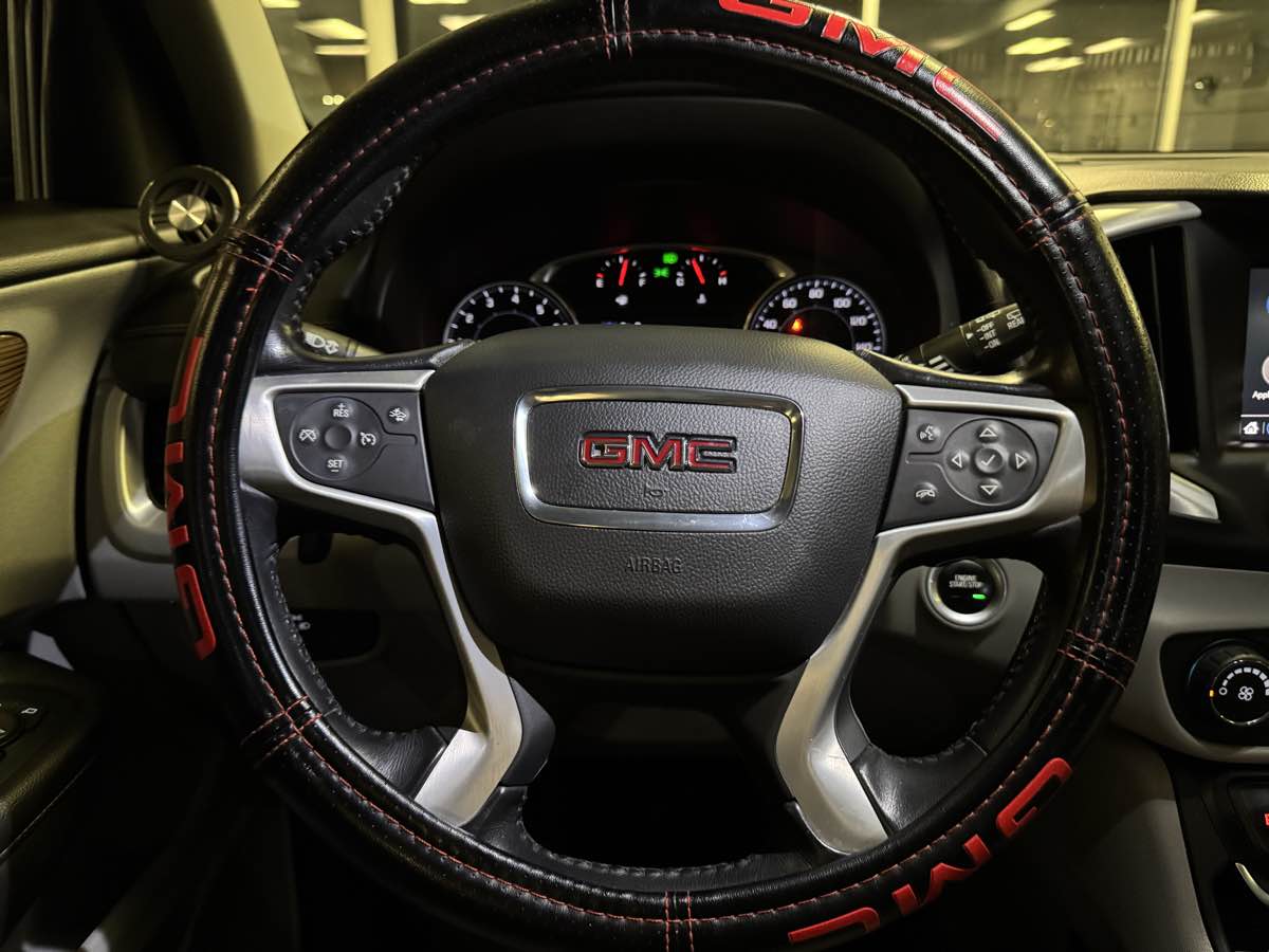 2020 Gmc Terrain SLE photo 36