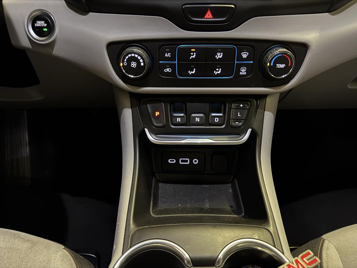 2020 Gmc Terrain SLE photo 40