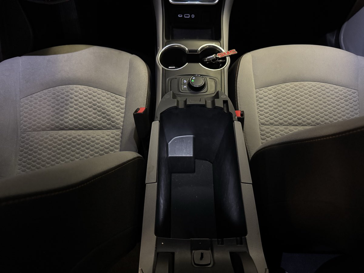 2020 Gmc Terrain SLE photo 43