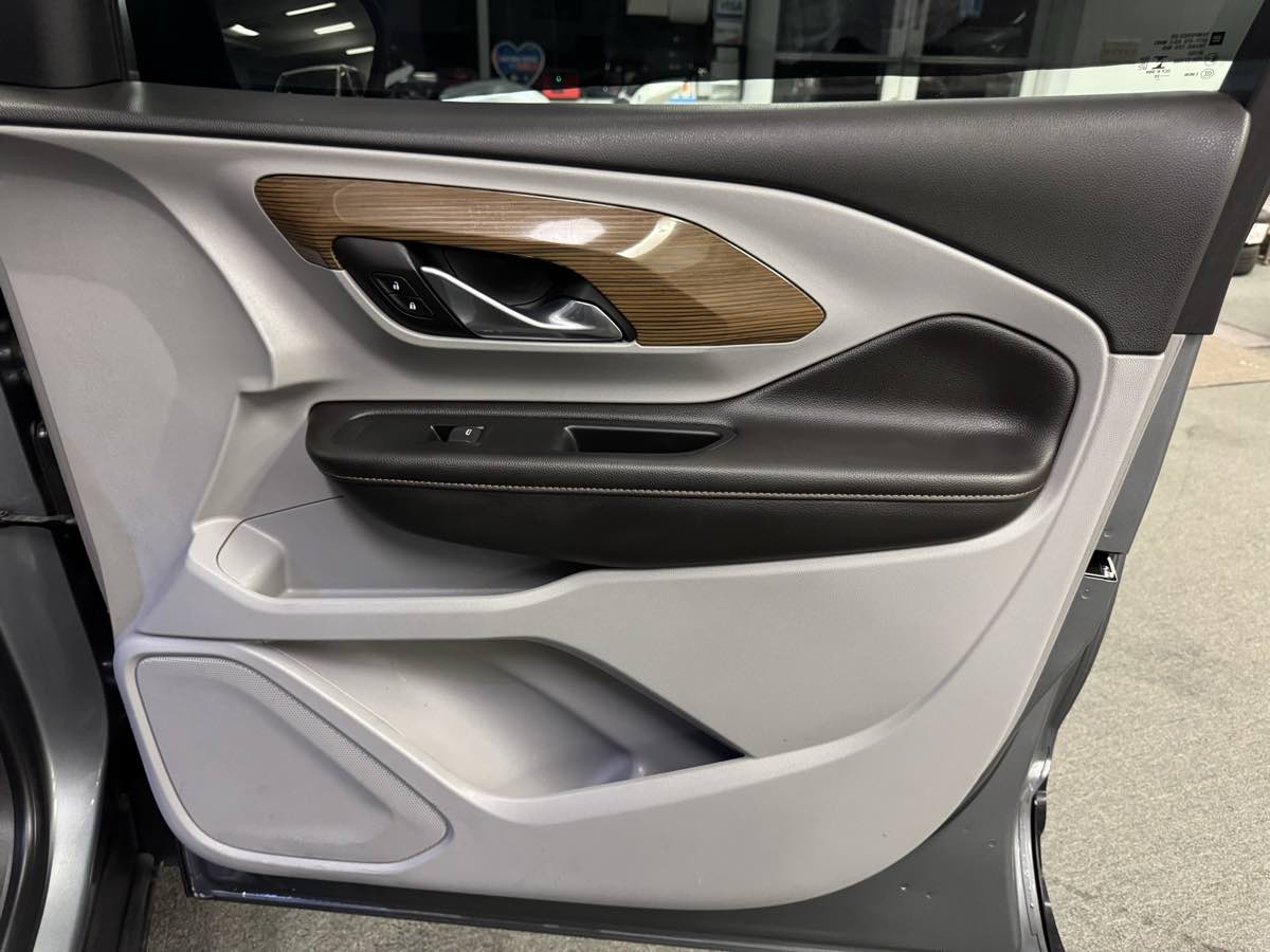 2020 Gmc Terrain SLE photo 45