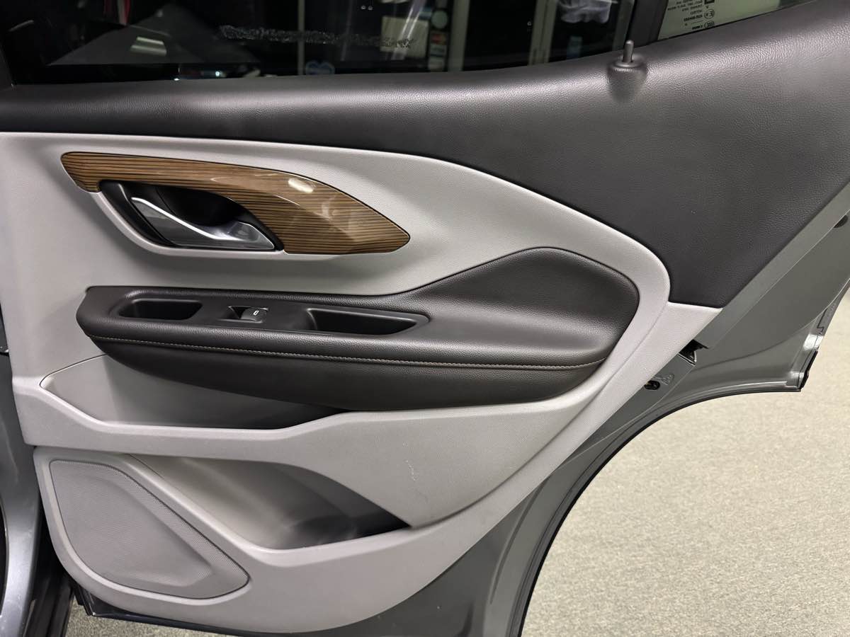 2020 Gmc Terrain SLE photo 49