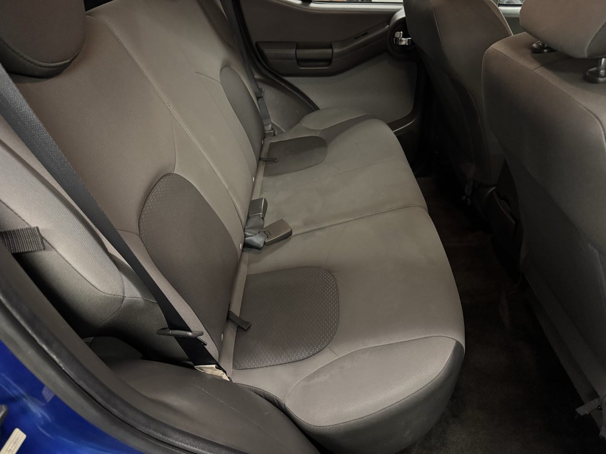 2012 Nissan Xterra S photo 40
