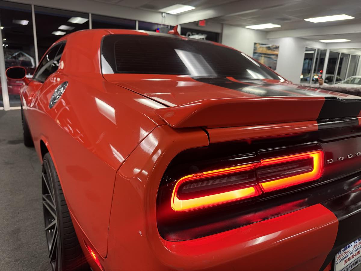 2016 Dodge Challenger SXT photo 25