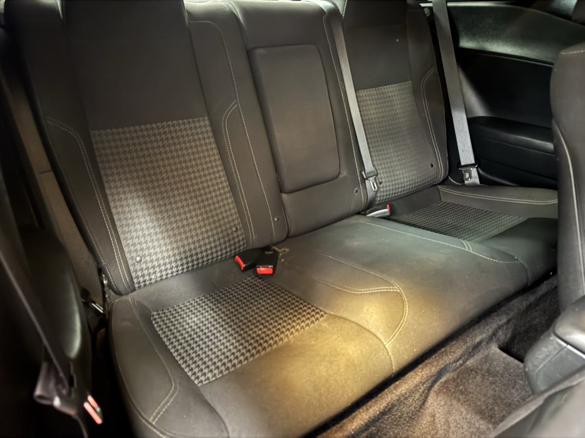 2016 Dodge Challenger SXT photo 46