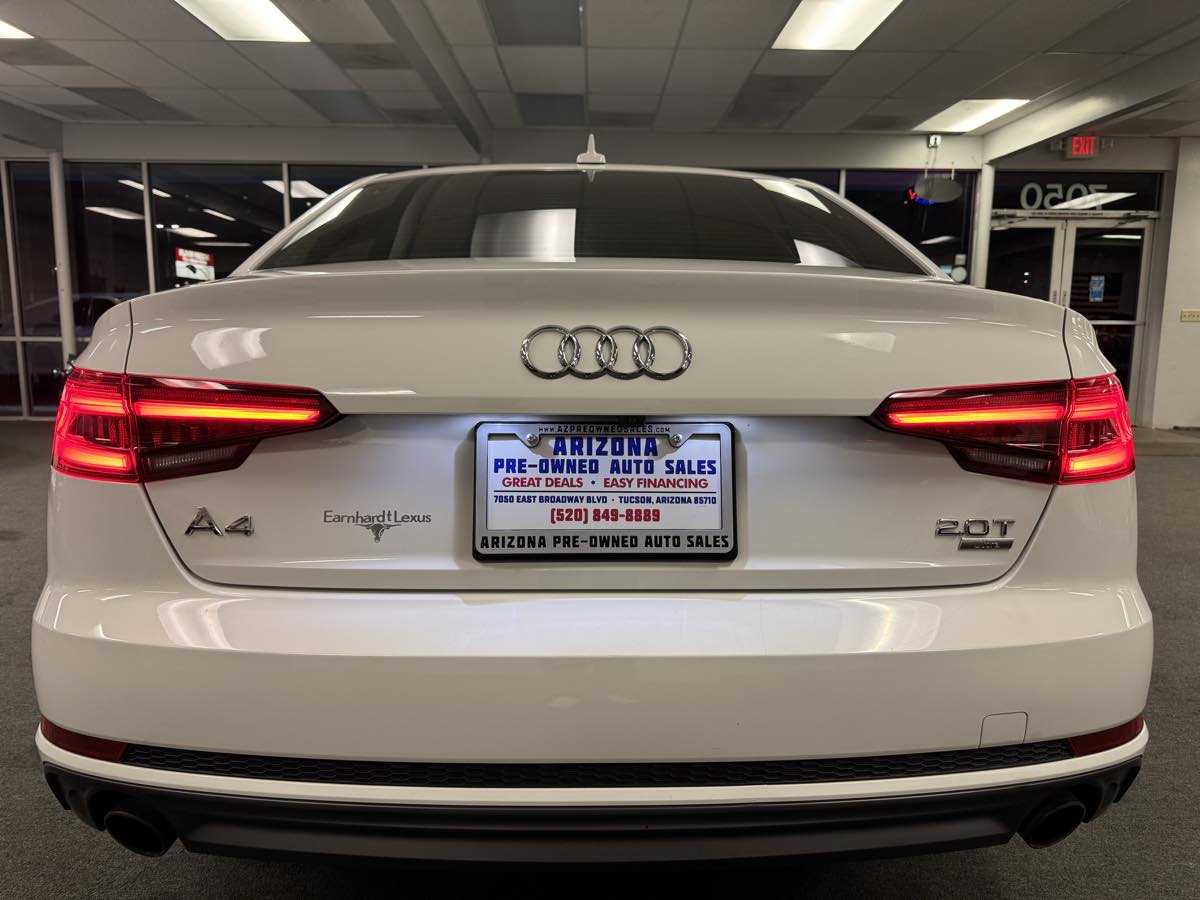 2018 Audi A4 Premium photo 18